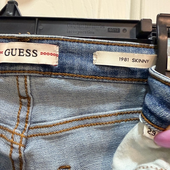 Guess Light Blue Skinny Jeans - Picture 3 of 3
